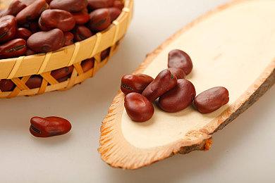 《死亡岛2》给武器加耐久度 是让玩家不断换新武器